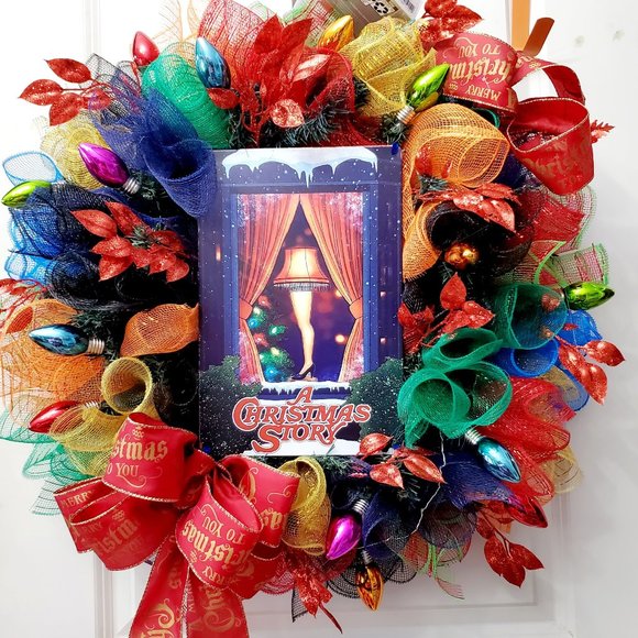 A Christmas Story Movie Wreath - Picture 1 of 9